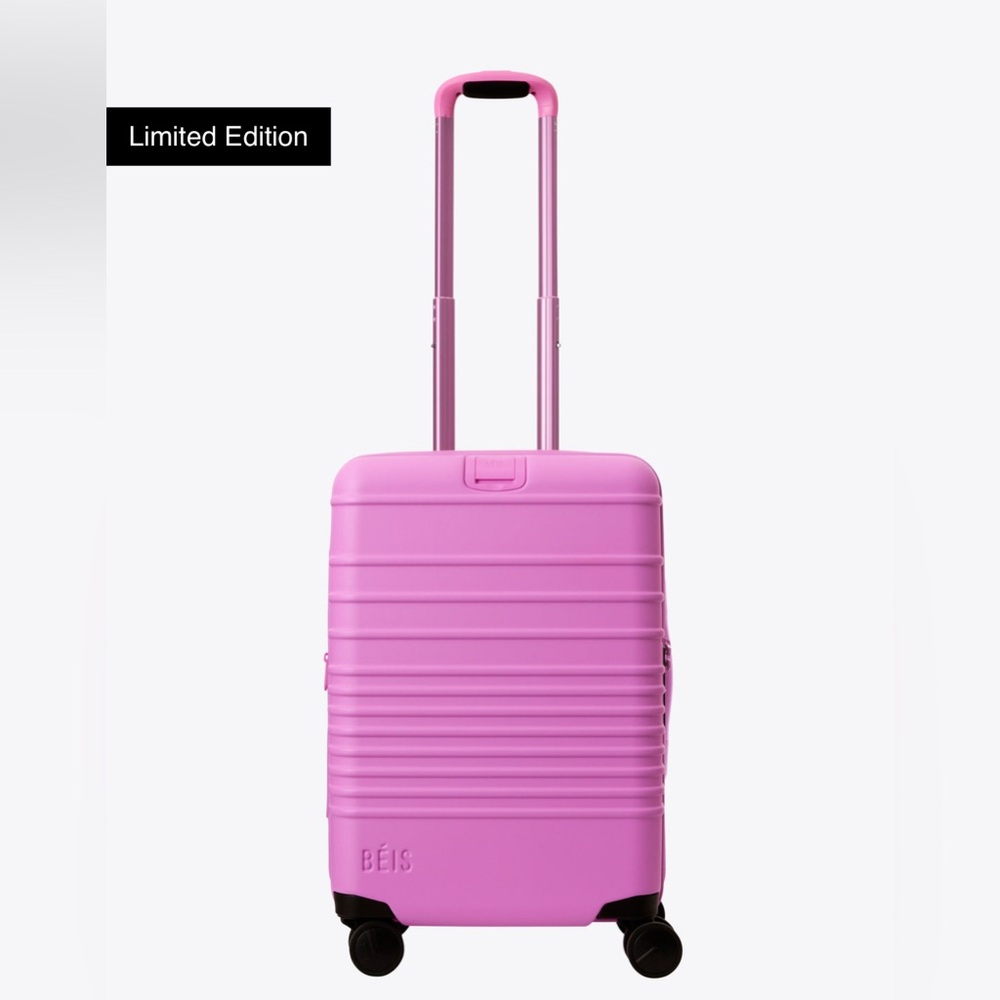 BEIS Berry Carry On - Limited Edition